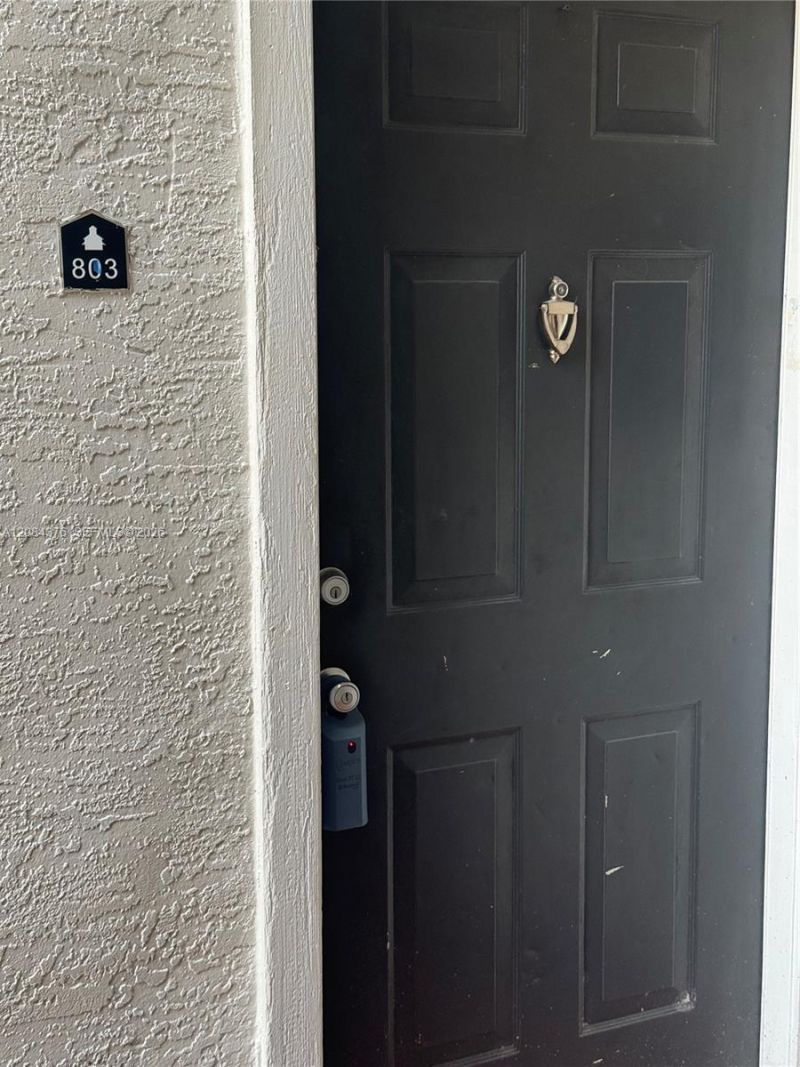 15680 SW 106th Ln, Unit 803, Miami, FL 33196 Photo