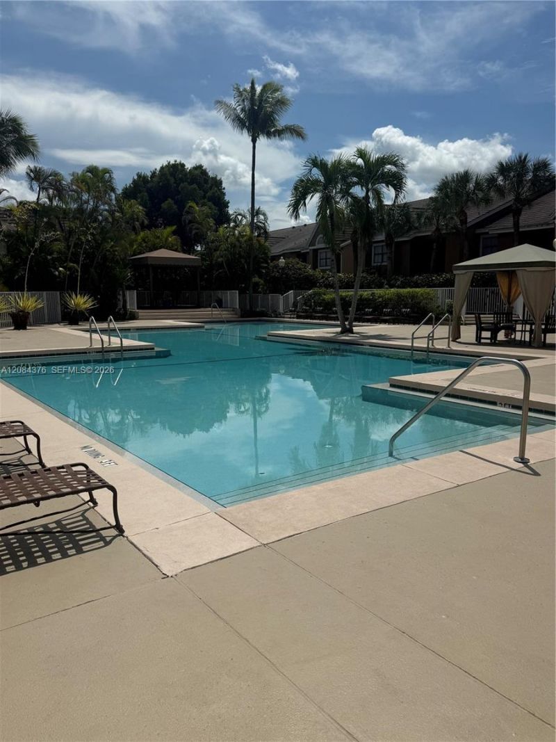15680 SW 106th Ln, Unit 803, Miami, FL 33196 Photo