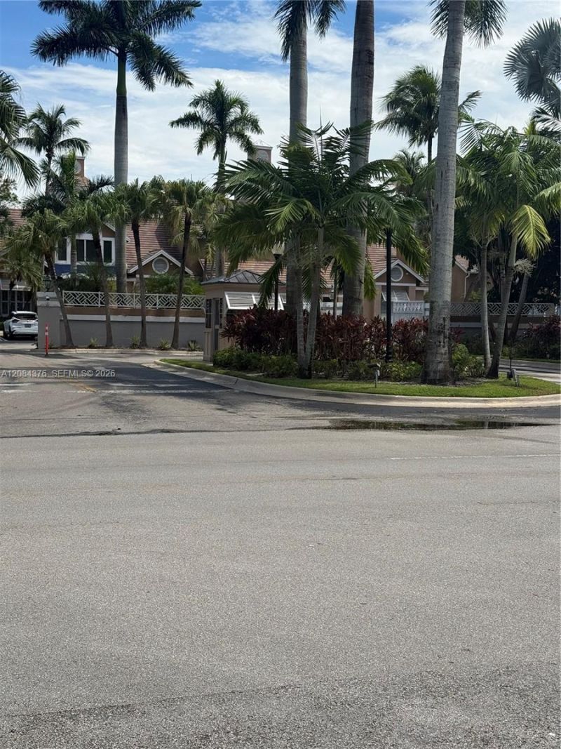 15680 SW 106th Ln, Unit 803, Miami, FL 33196 Photo