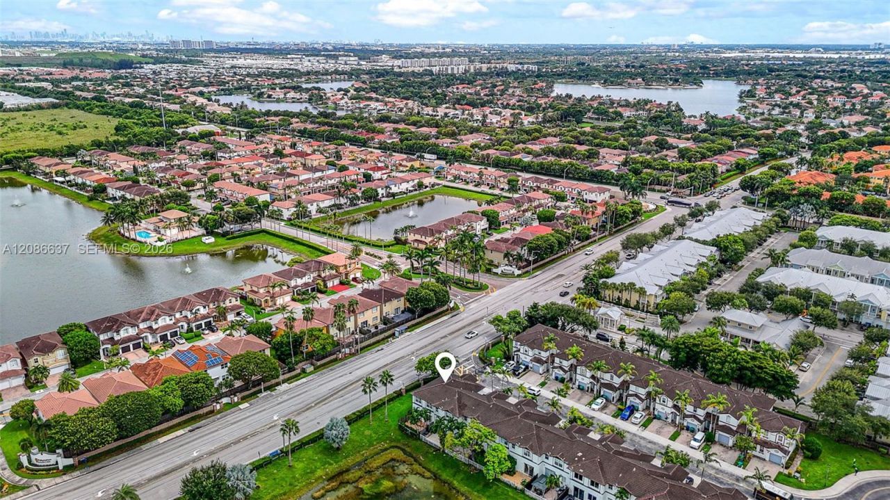 11401 NW 76th Ter, Doral, FL 33178 Photo