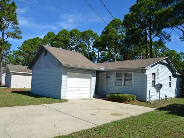 330 Michael Circle, Mary Esther, FL 32569