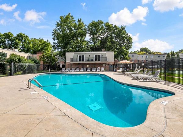 7316 W 22nd Street, Unit 305, Saint Louis Park, MN 55426