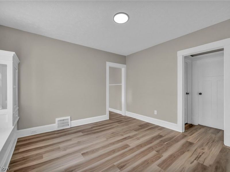 13504 Ashburton Avenue, Cleveland, OH 44110 Photo 16