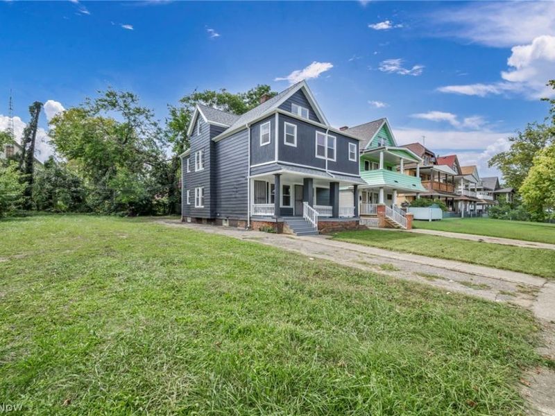 13504 Ashburton Avenue, Cleveland, OH 44110 Photo 3