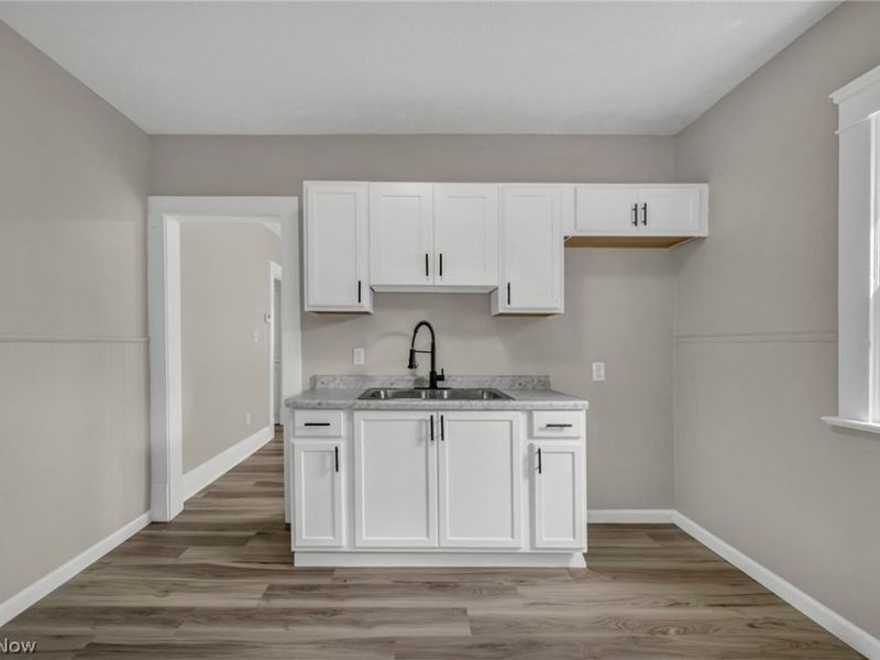 13504 Ashburton Avenue, Cleveland, OH 44110 Photo 33