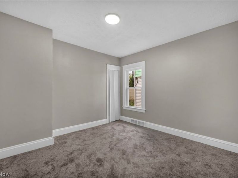 13504 Ashburton Avenue, Cleveland, OH 44110 Photo 42