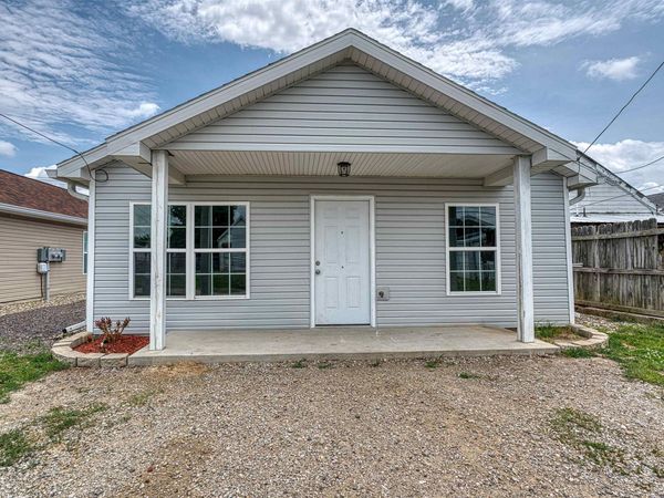 1404 Oakley Street, Evansville, IN 47710