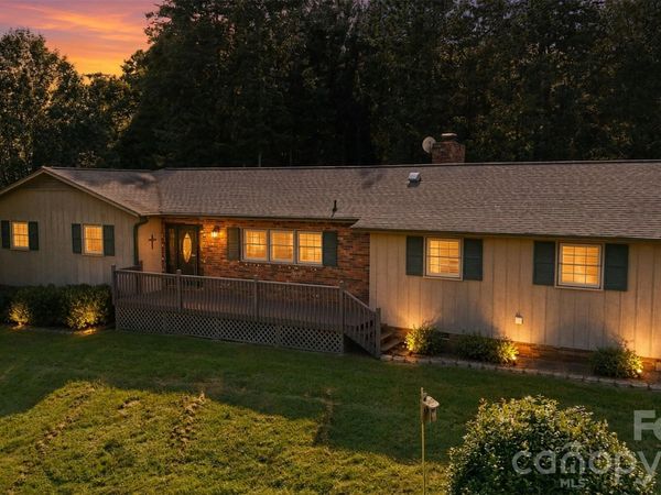 258 Nine Patch Lane, Taylorsville, NC 28681