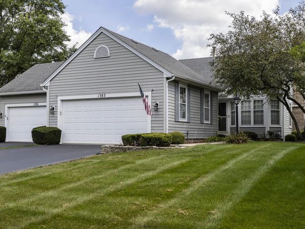 1383 Miller Road, Geneva, IL 60134