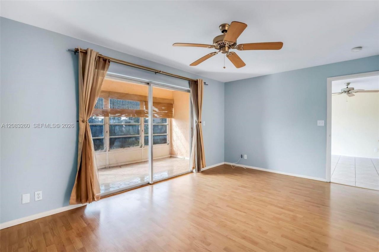 6570 Royal Palm Blvd, Unit 302J, Margate, FL 33063 Photo
