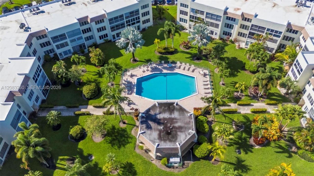 6570 Royal Palm Blvd, Unit 302J, Margate, FL 33063 Photo