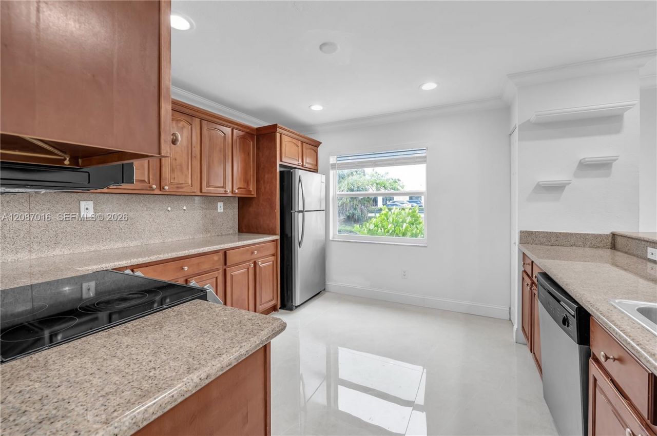 10667 NW 45th St, Unit 10667, Coral Springs, FL 33065 Photo
