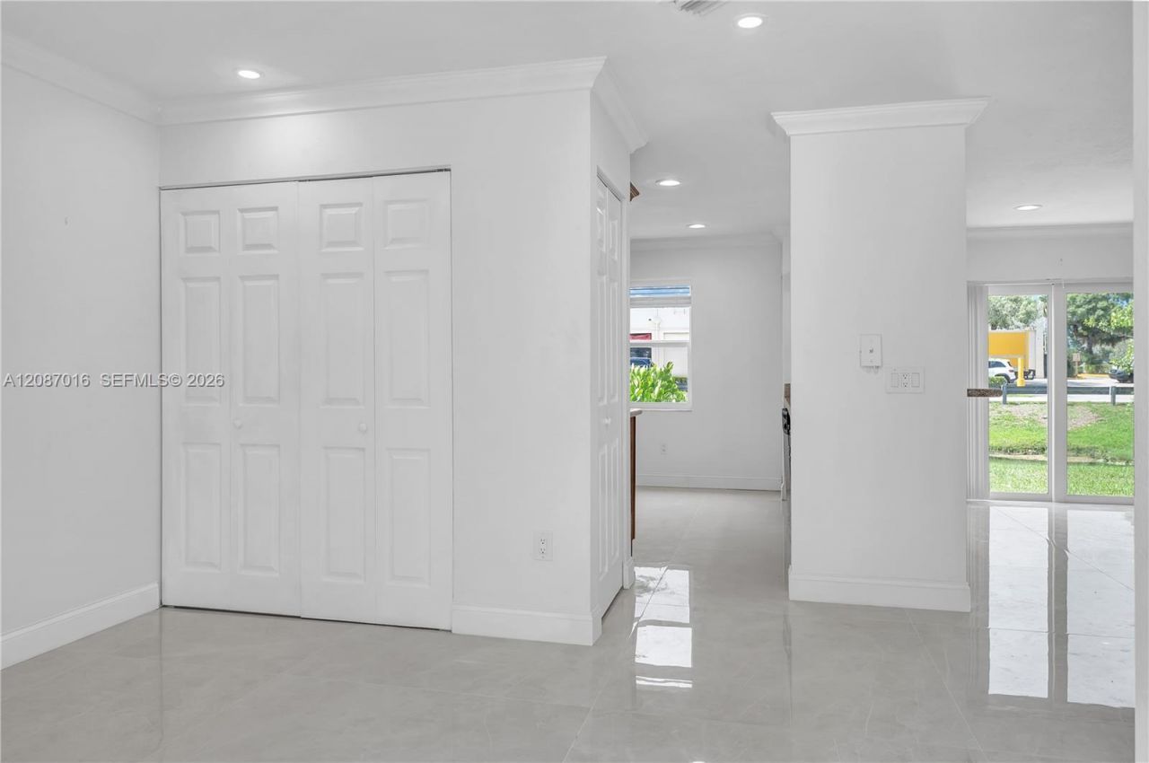 10667 NW 45th St, Unit 10667, Coral Springs, FL 33065 Photo