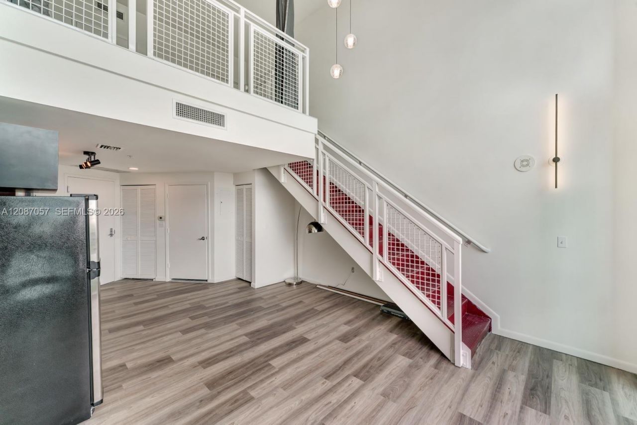 253 NE 2nd St, Unit 630, Miami, FL 33132 Photo