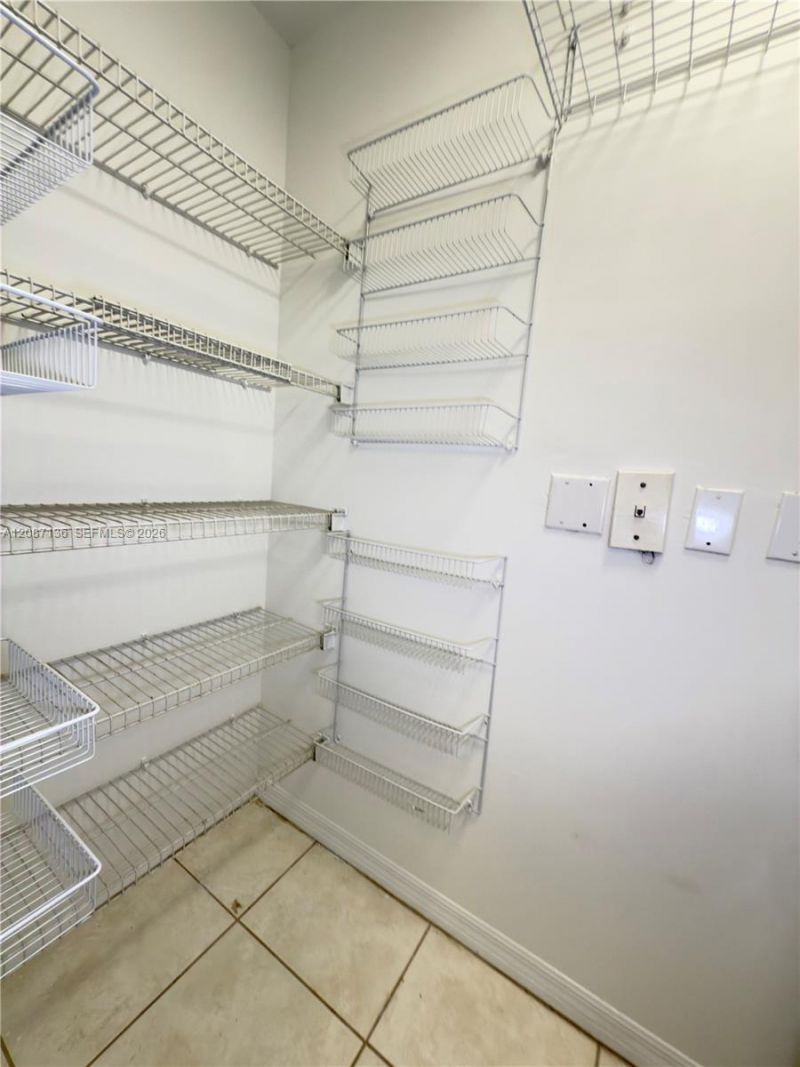 6520 NW 114th Ave, Unit 1621, Doral, FL 33178 Photo