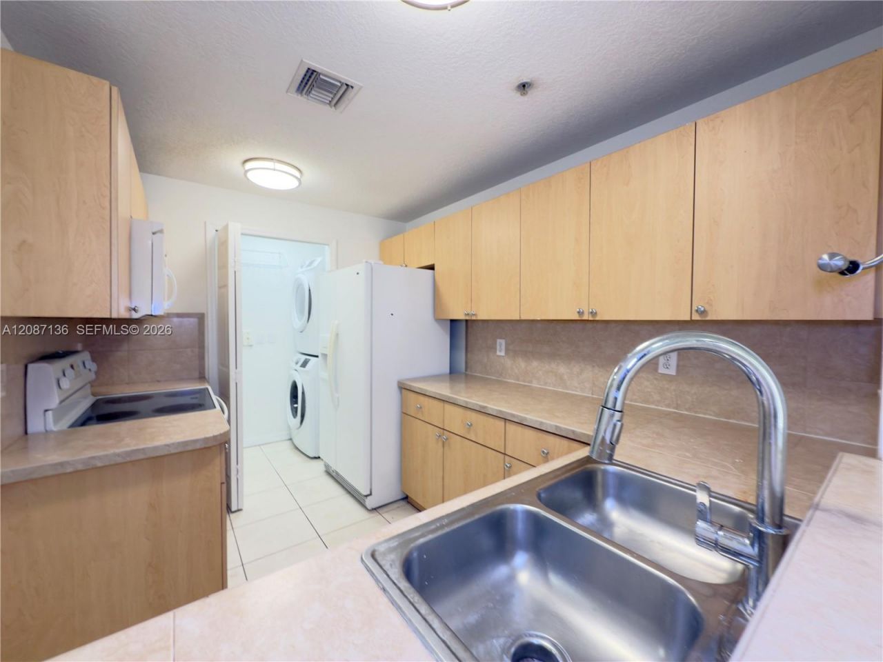 6520 NW 114th Ave, Unit 1621, Doral, FL 33178 Photo