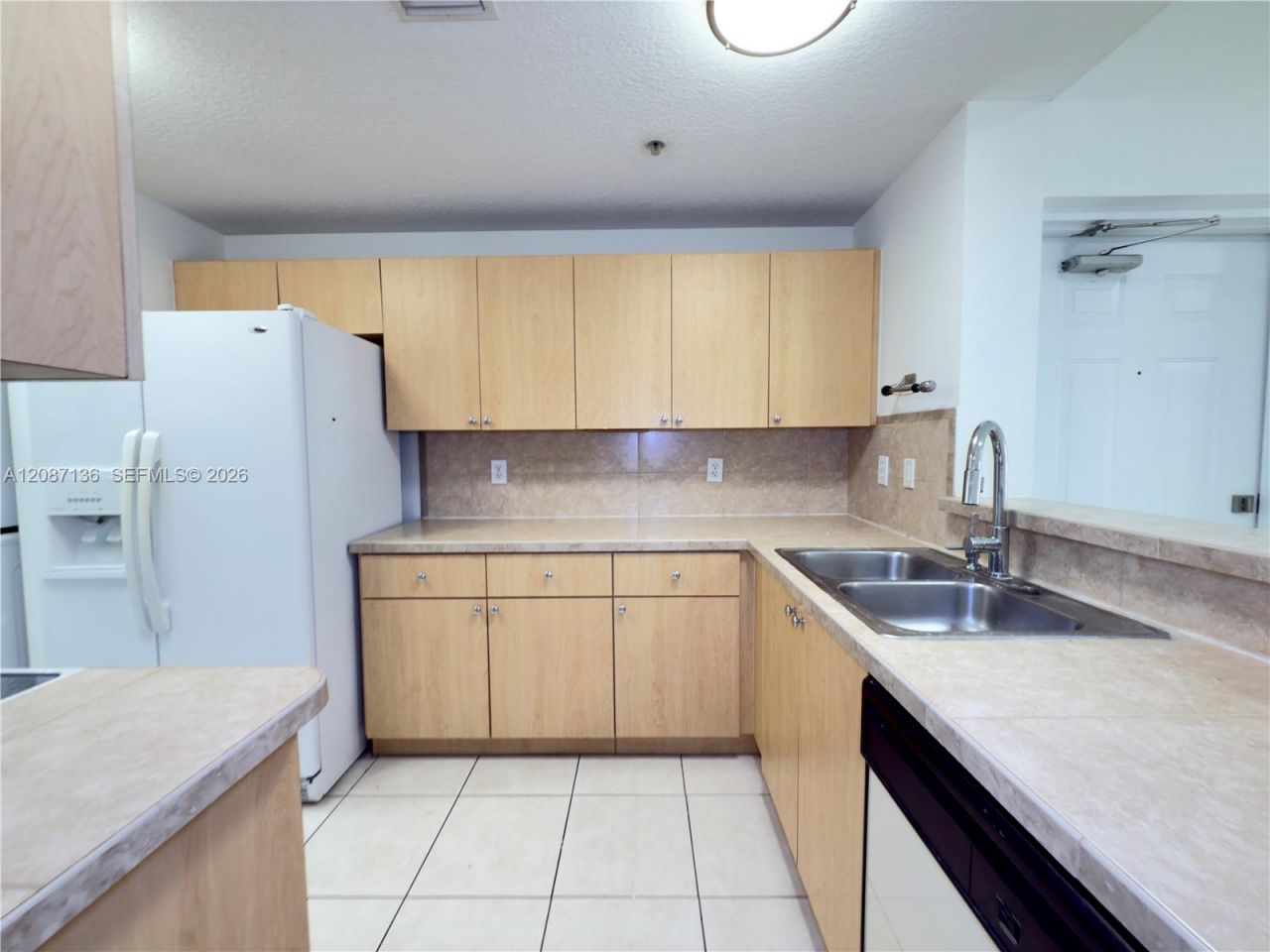 6520 NW 114th Ave, Unit 1621, Doral, FL 33178 Photo