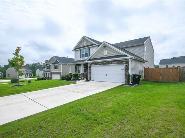 1030 Broadlands Way, Graham, NC 27253