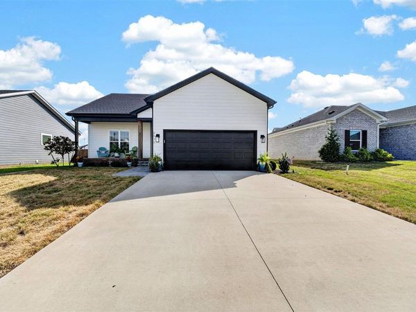 2532 Carter Farm Road , Bowling Green, KY 42103