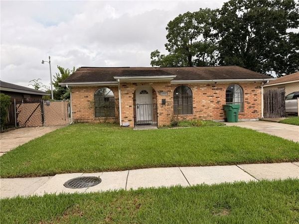 1908 HUGH Drive, Harvey, LA 70058