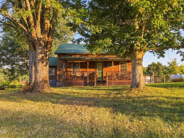 1786 Goshen Valley Road, Church Hill, TN 37642
