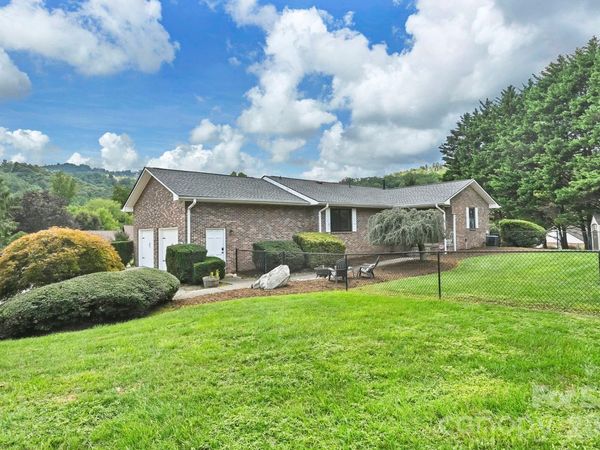 123 Turley Falls Road, Hendersonville, NC 28739