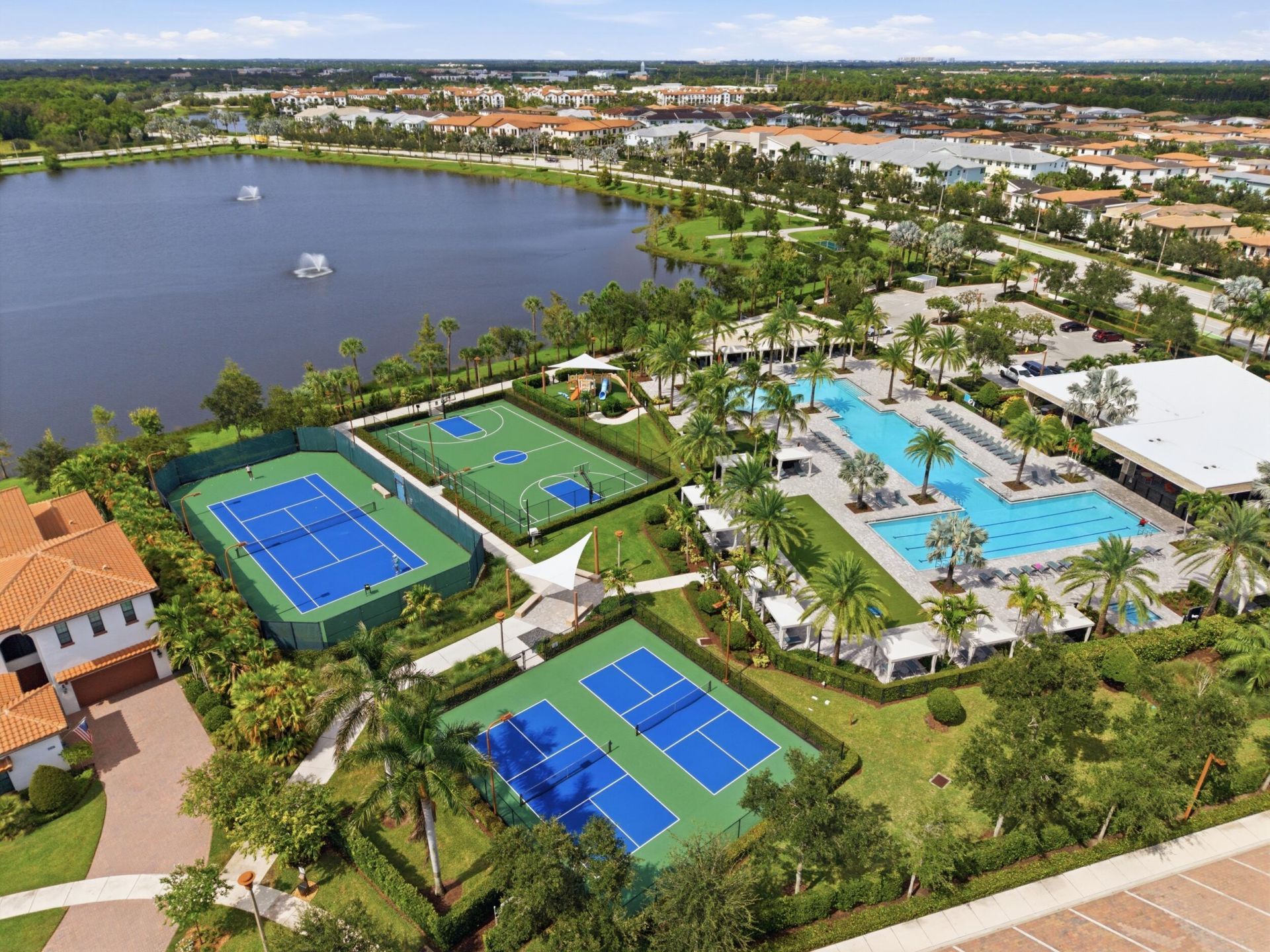 8015 Hobbes Way, Palm Beach Gardens, FL 33418 Photo