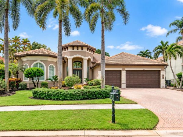 6903 Royal Orchid Circle, Delray Beach, FL 33446