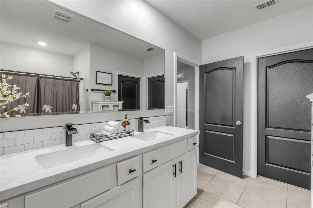 143 Old Mill Pond Rd, Edgewater, FL 32141 Photo