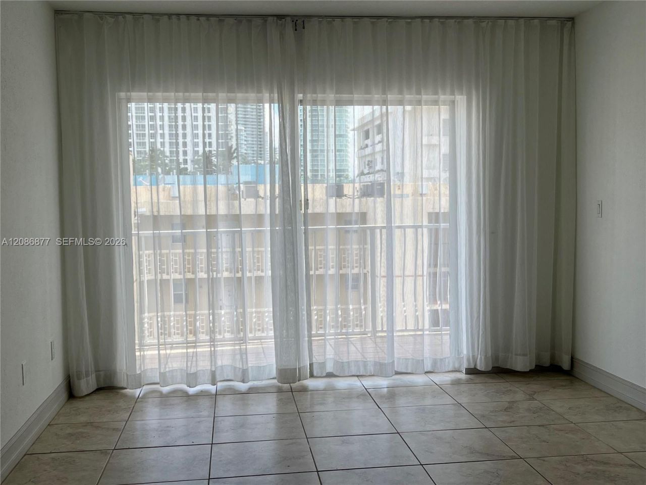 677 NE 24 Th, Unit 704, Miami, FL 33137 Photo