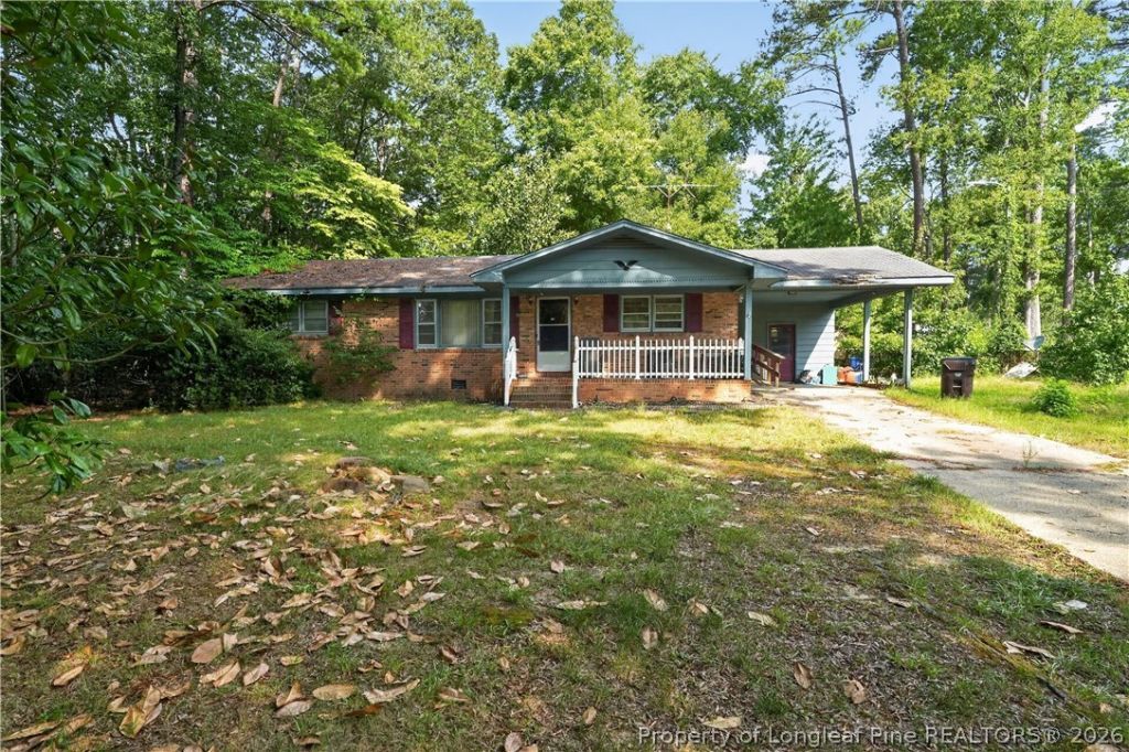 508 Nixon Drive, Sanford, NC 27330 Main Photo