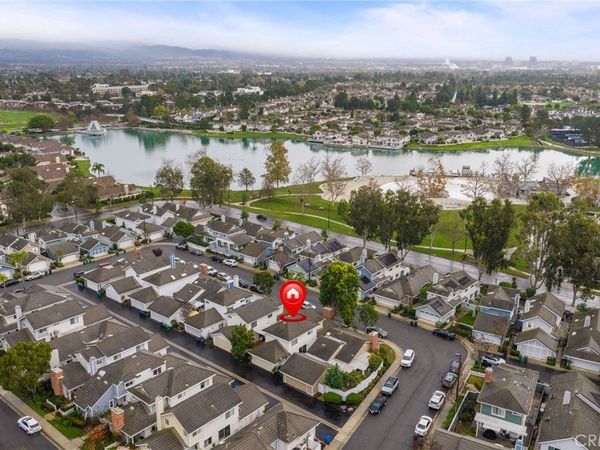 32 Spinnaker, Irvine, CA 92614