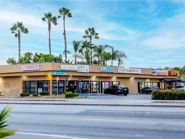 3401 Pacific, Long Beach, CA 90806