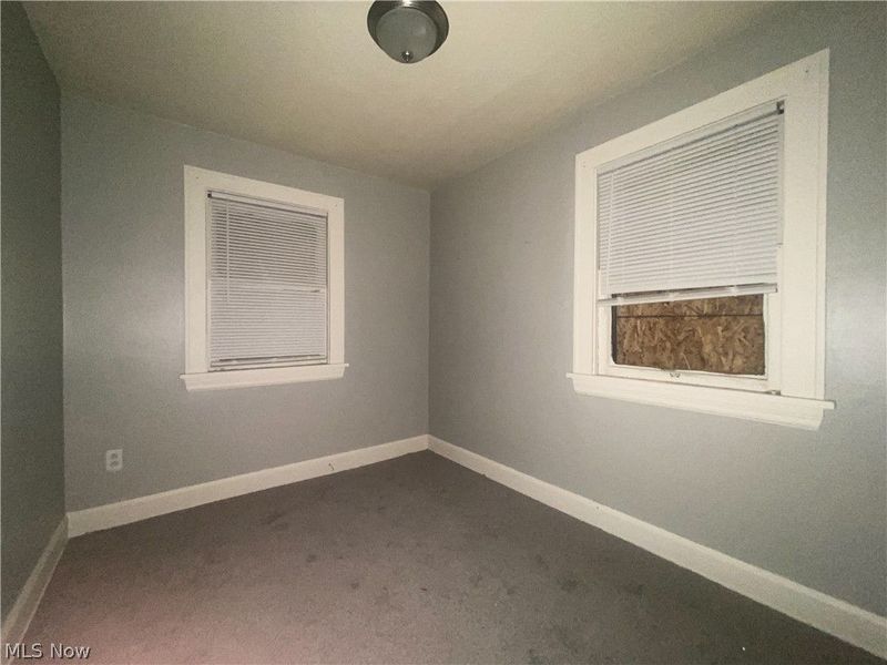 10609 Dove Avenue, Cleveland, OH 44105 Photo 14