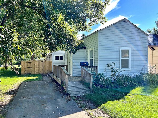 123 3rd Street NE, Aitkin, MN 56431