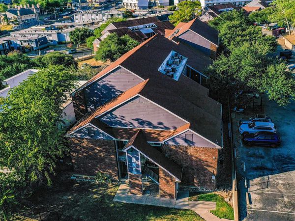 1840 Burton DR, Unit 227, Austin, TX 78741