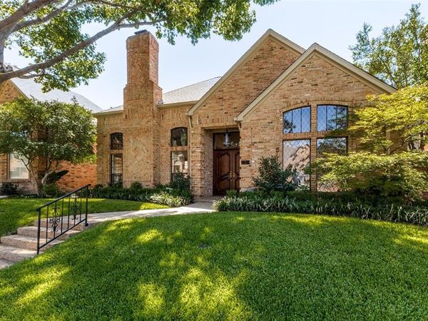 2 Grovenor Court, Dallas, TX 75225