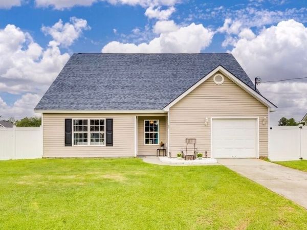 45 Alvidine Lane, Ellabell, GA 31308