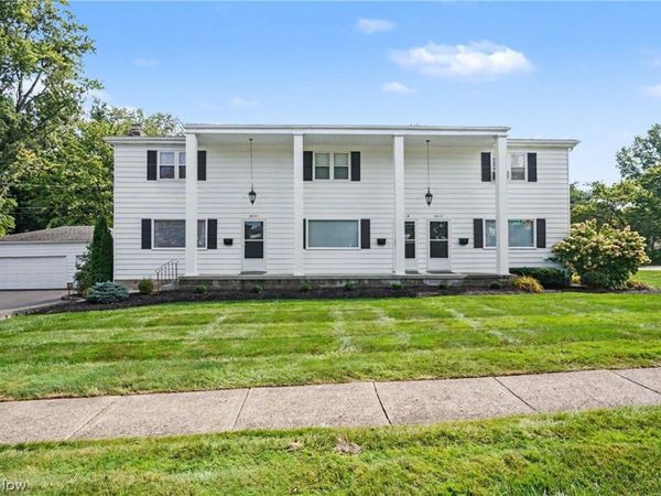 3617 Charring Cross Drive , Stow, OH 44224