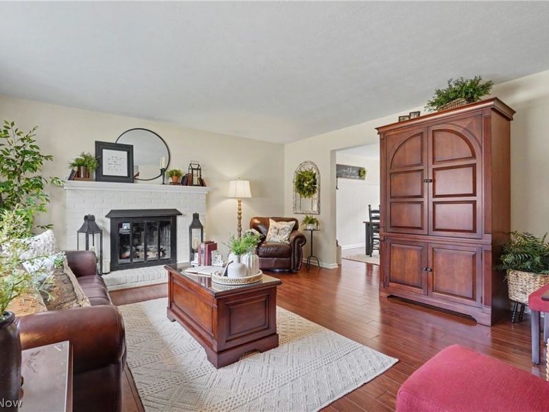 3617-3621 Charring Cross Drive, Stow, OH 44224 Photo 4