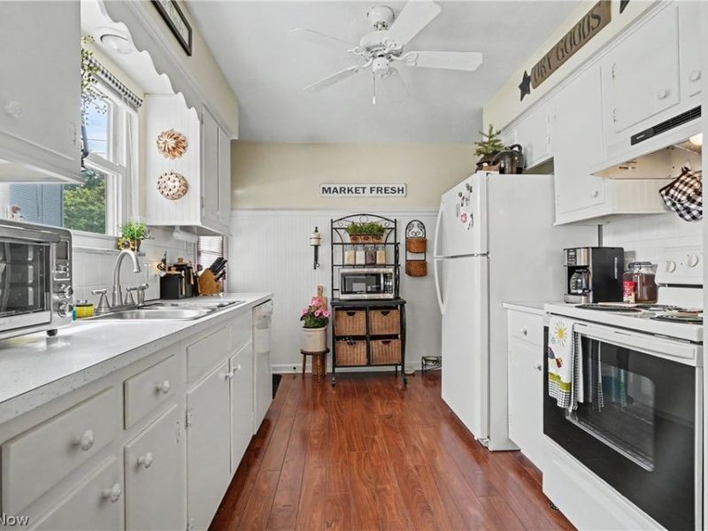 3617-3621 Charring Cross Drive, Stow, OH 44224 Photo 9