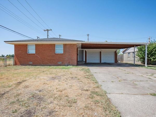 6829 S Winston Way, Oklahoma City, OK 73139