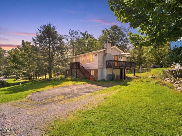 2260 Whippoorwill, Tobyhanna, PA 18466