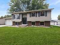 173 Plainview Drive, Bolingbrook, IL 60440 primary photo