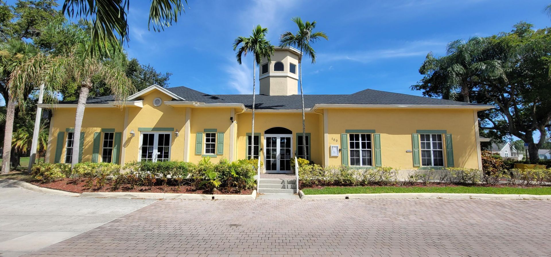 1604 Meadows Circle W, Boynton Beach, FL 33436 Photo