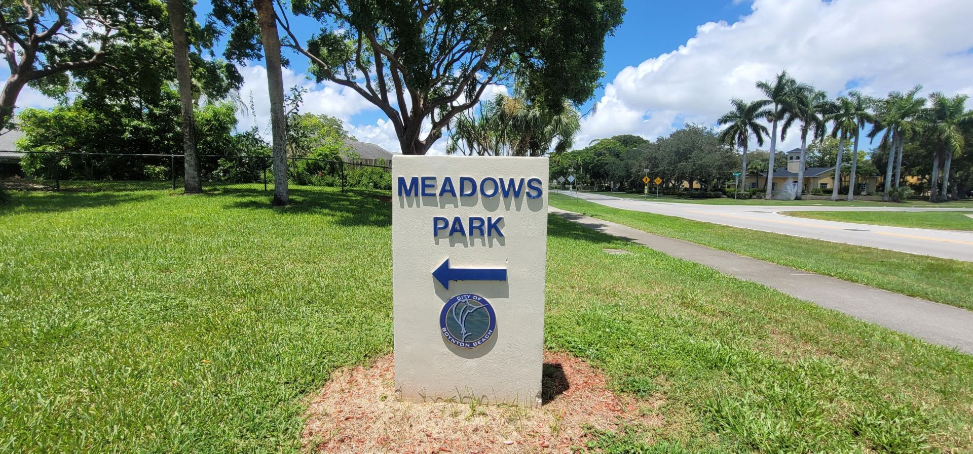 1604 Meadows Circle W, Boynton Beach, FL 33436 Photo