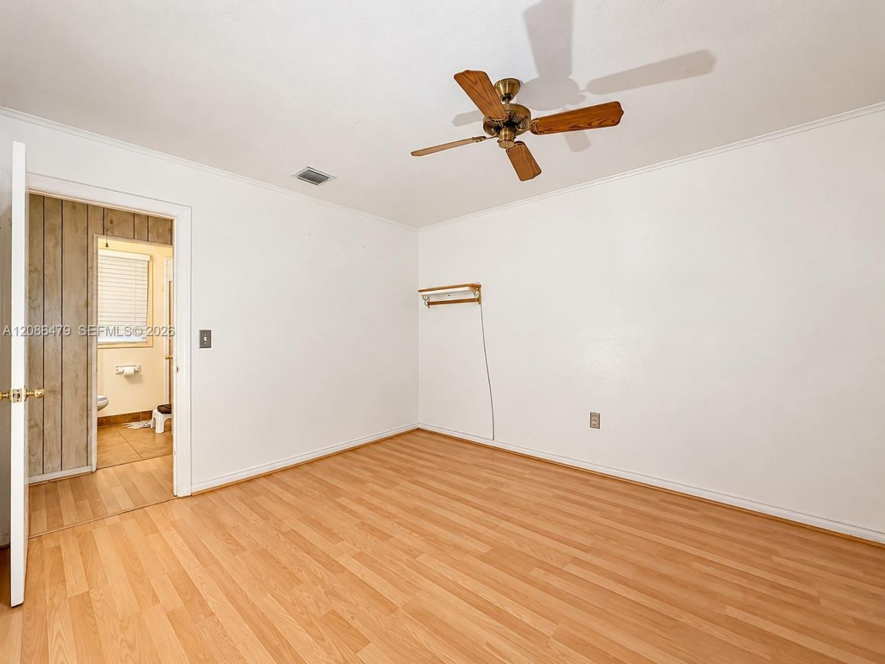 1580 NE 132nd Rd, North Miami, FL 33161 Photo