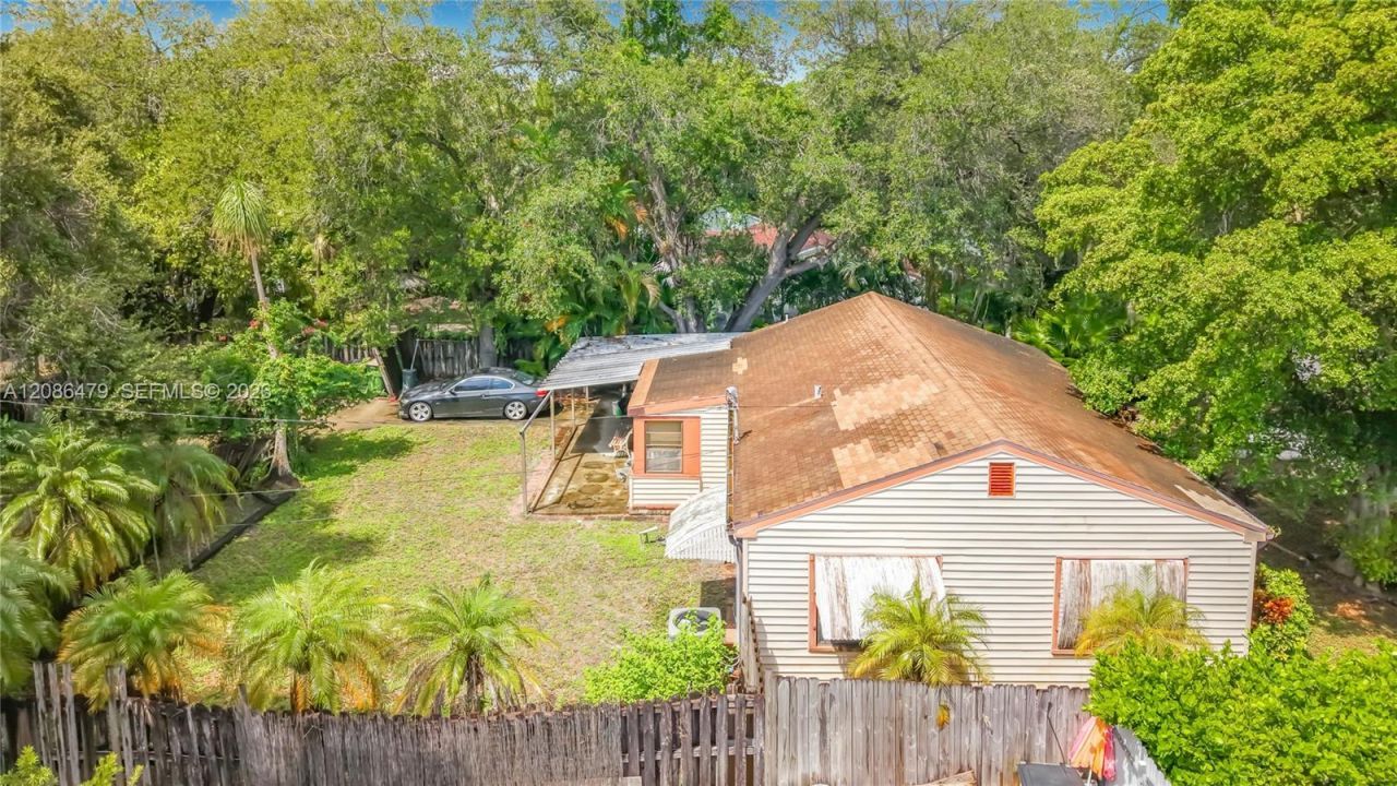 1580 NE 132nd Rd, North Miami, FL 33161 Photo
