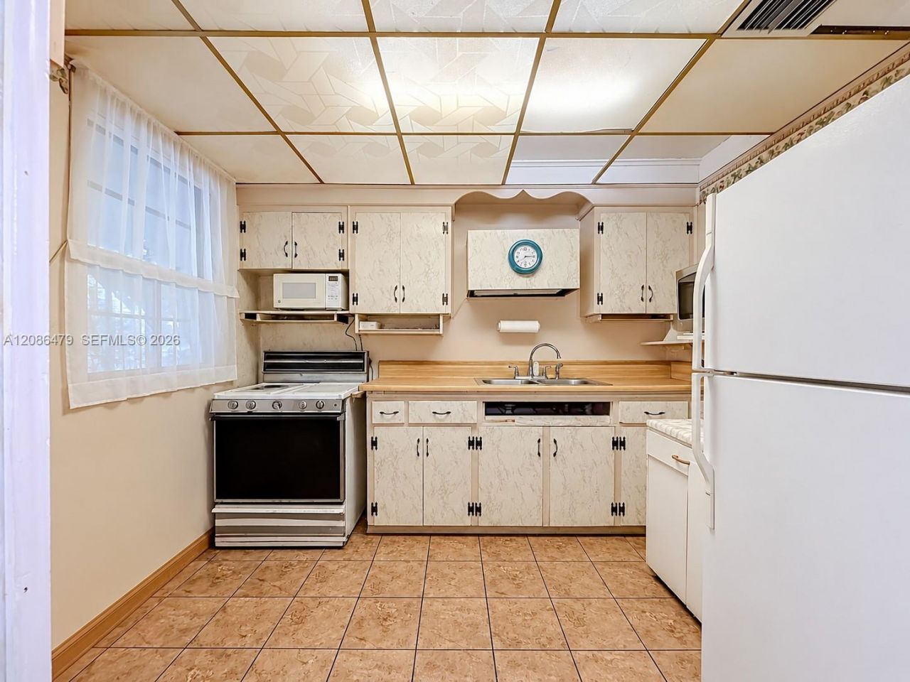 1580 NE 132nd Rd, North Miami, FL 33161 Photo