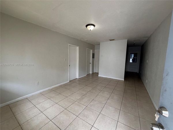 148 NW 14th Way , Unit 1, Dania Beach, FL 33004